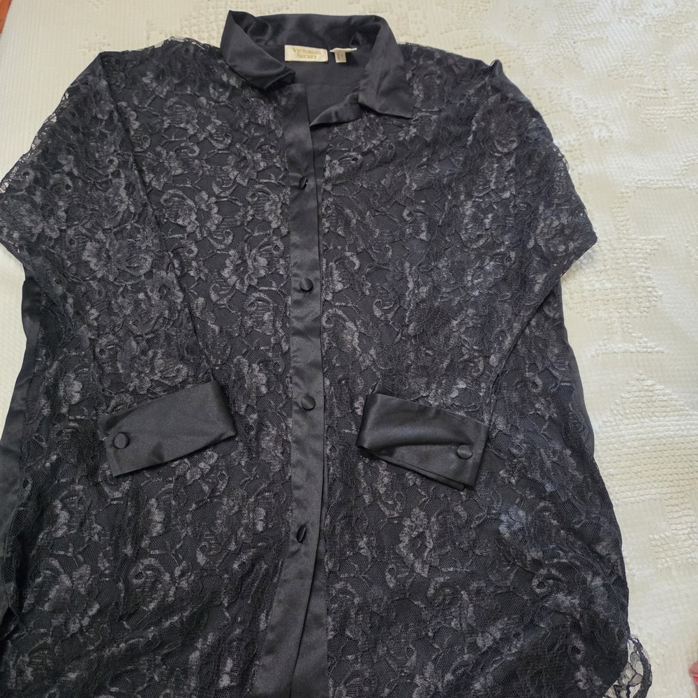 Victoria's Secret Vintage Gold Label Size Small Lace Sleeve Black Night Shirt